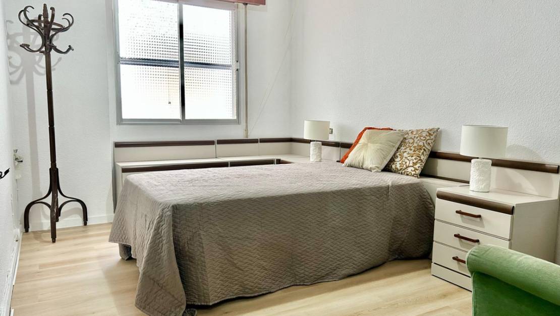 Sale - Apartment - Torrevieja - Torrevieja Centro