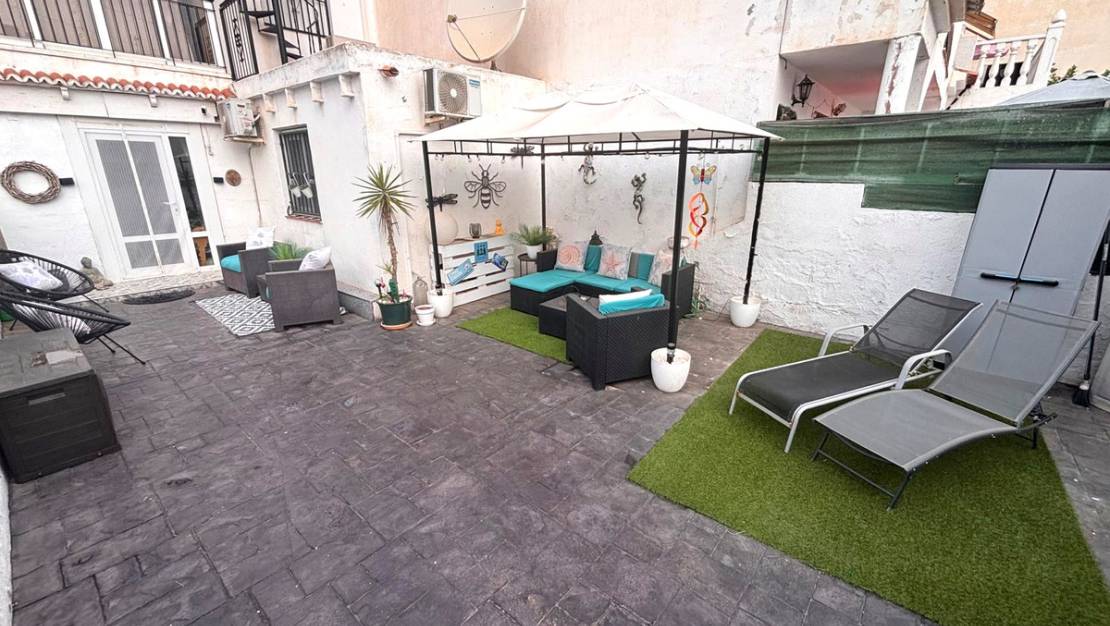 Sale - Apartment - Torrevieja - Torrevieja Centro