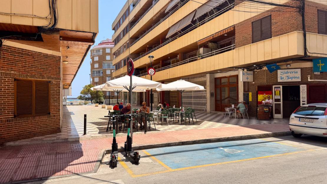 Sale - Apartment - Torrevieja - Torrevieja Centro