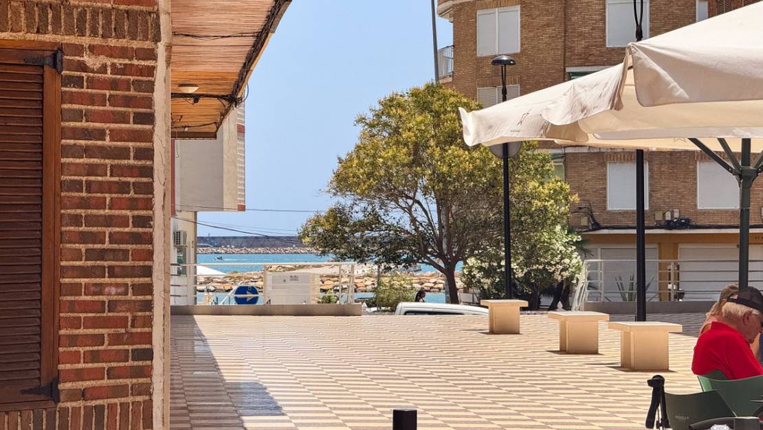 Sale - Apartment - Torrevieja - Torrevieja Centro