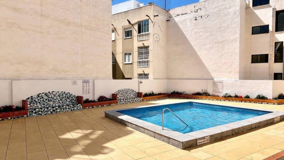 Sale - Apartment - Torrevieja - Torrevieja Centro