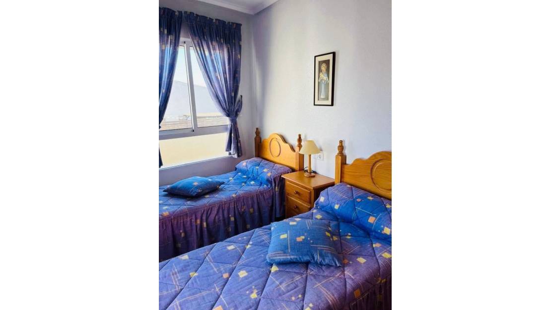 Sale - Apartment - Torrevieja - Torrevieja Centro