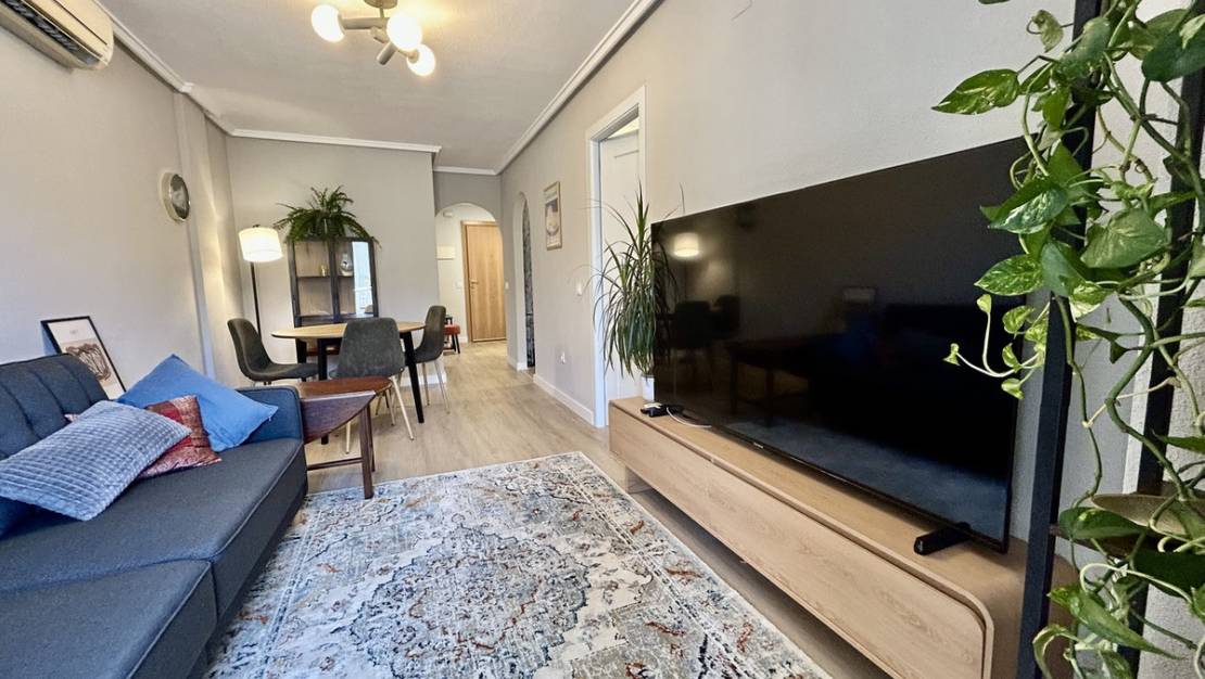 Sale - Apartment - Torrevieja - Torrevieja Centro