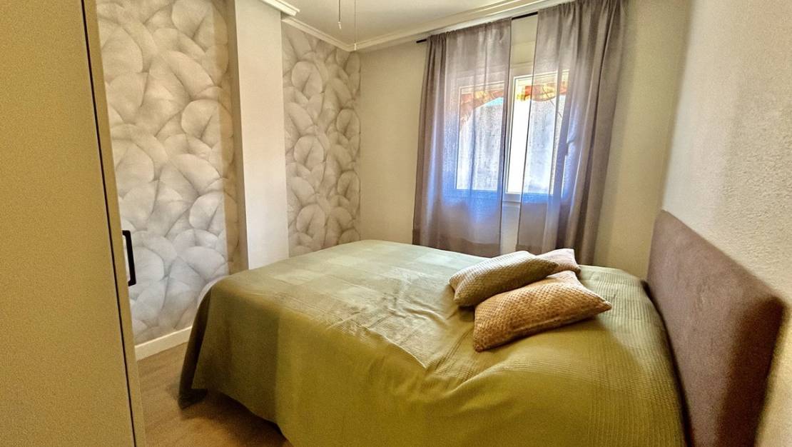 Sale - Apartment - Torrevieja - Torrevieja Centro