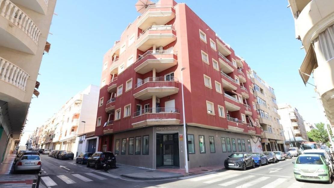 Sale - Apartment - Torrevieja - Torrevieja Centro