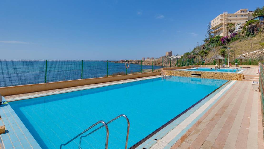 Sale - Apartment - Torrevieja - Torrevieja Centro