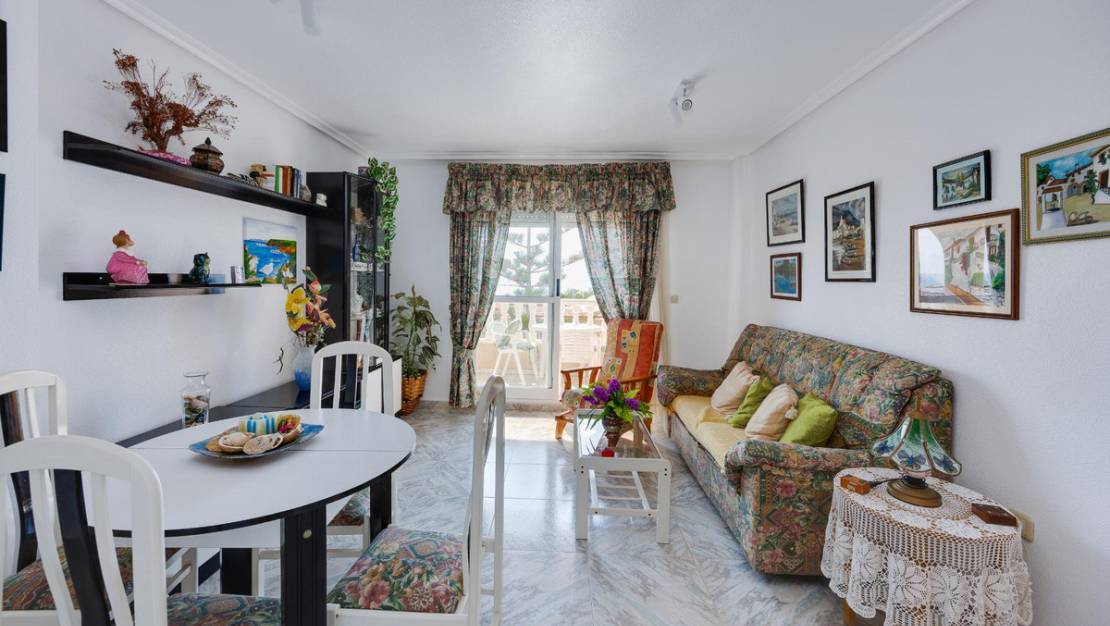 Sale - Apartment - Torrevieja - Torrevieja Centro