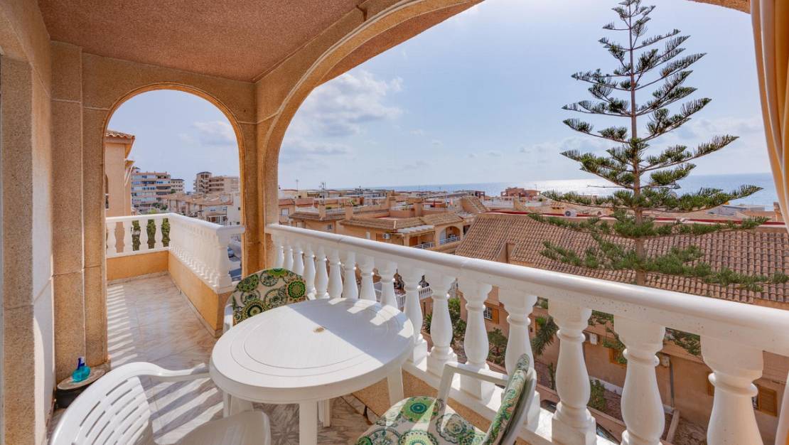 Sale - Apartment - Torrevieja - Torrevieja Centro