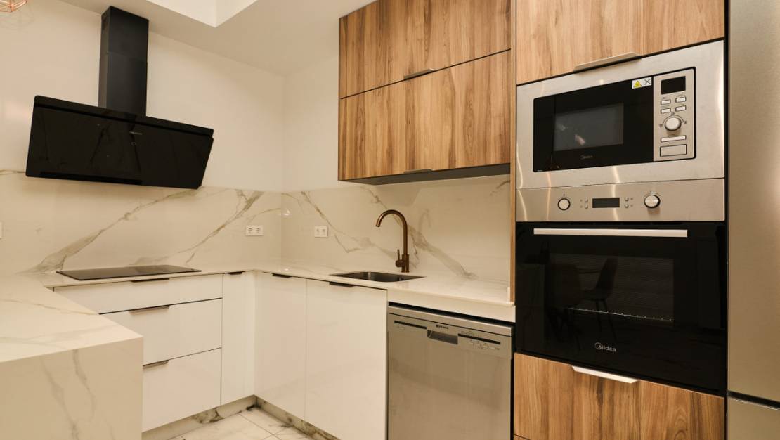 Sale - Apartment - Torrevieja - Torrevieja Centro