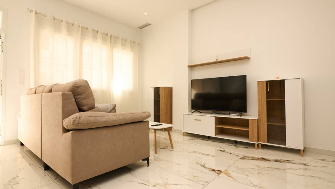 Sale - Apartment - Torrevieja - Torrevieja Centro