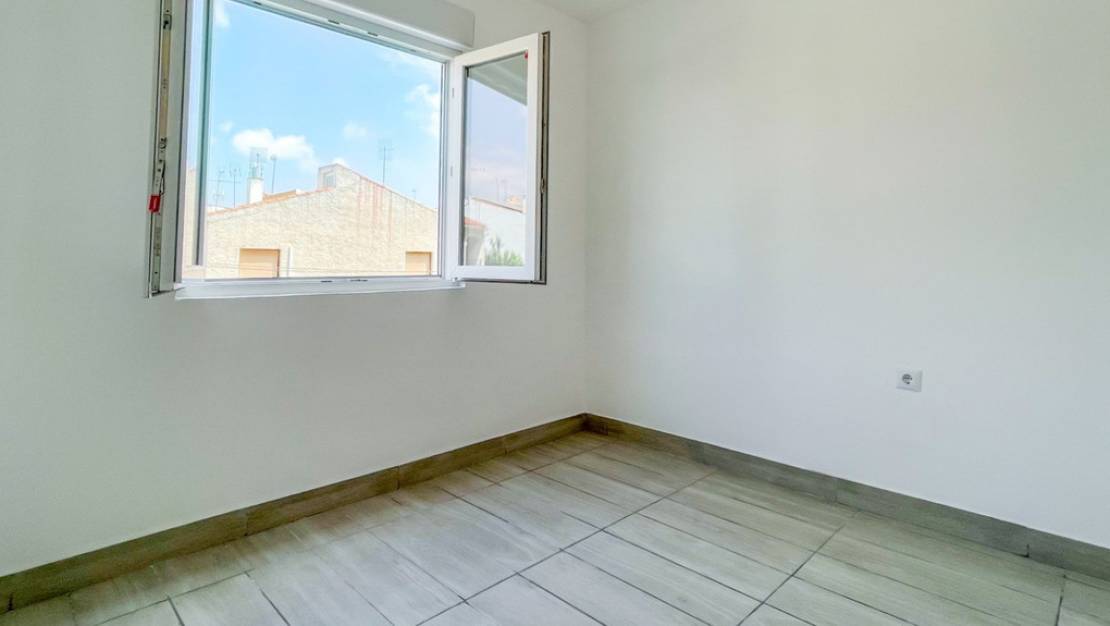 Sale - Apartment - Torrevieja - Torrevieja Centro