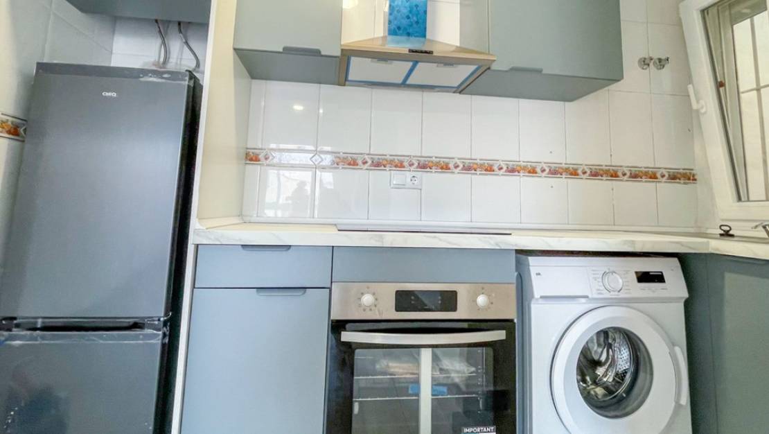 Sale - Apartment - Torrevieja - Torrevieja Centro