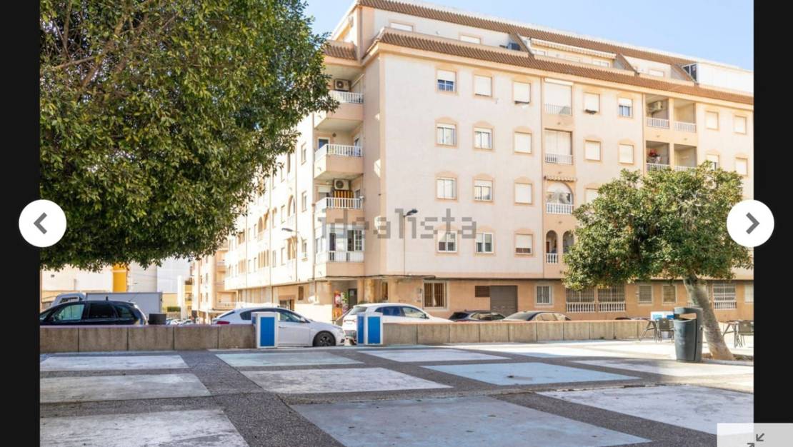 Sale - Apartment - Torrevieja - Torrevieja Centro