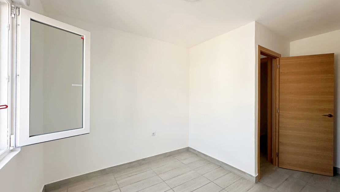 Sale - Apartment - Torrevieja - Torrevieja Centro
