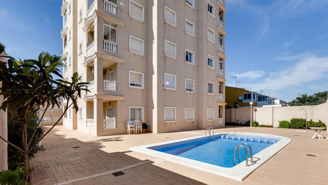 Sale - Apartment - Torrevieja - Torrevieja Centro