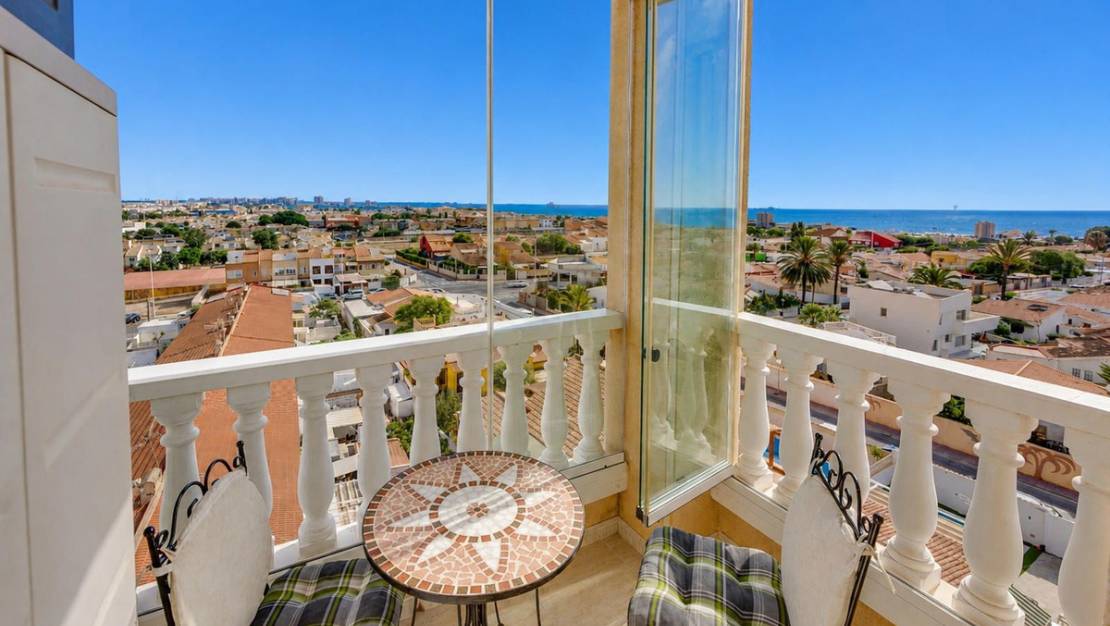 Sale - Apartment - Torrevieja - Torrevieja Centro