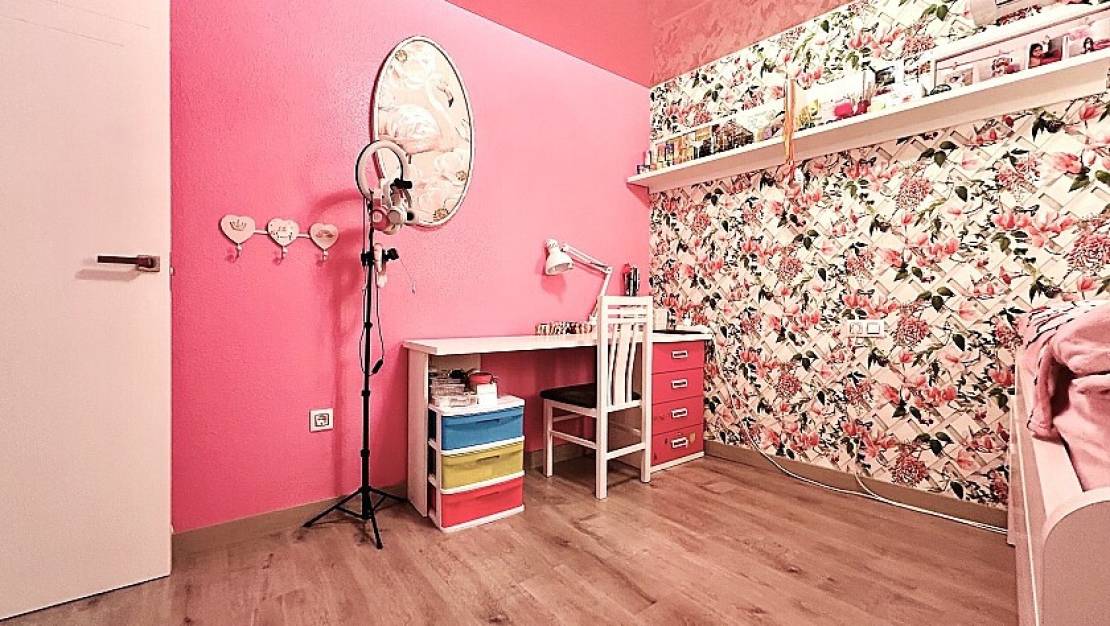 Sale - Apartment - Torrevieja - Torrevieja Centro