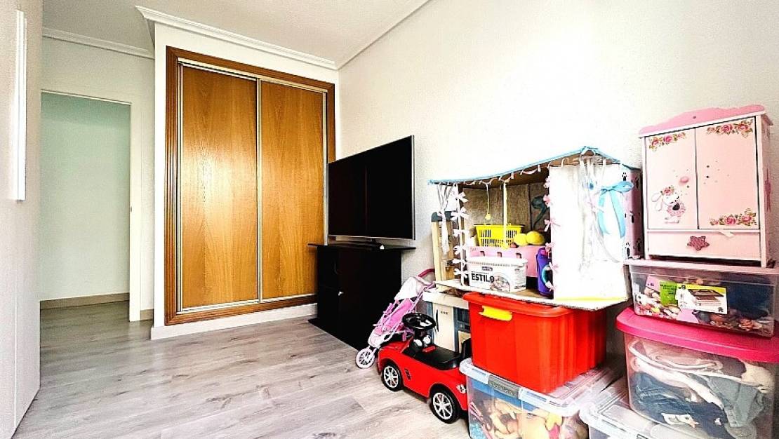 Sale - Apartment - Torrevieja - Torrevieja Centro