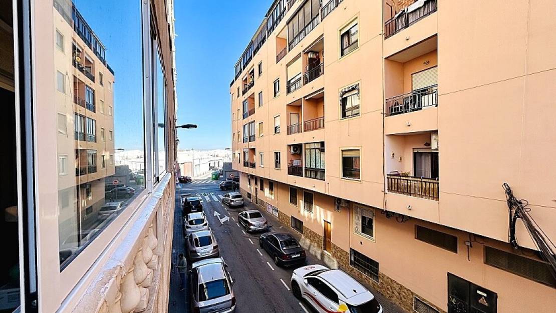 Sale - Apartment - Torrevieja - Torrevieja Centro