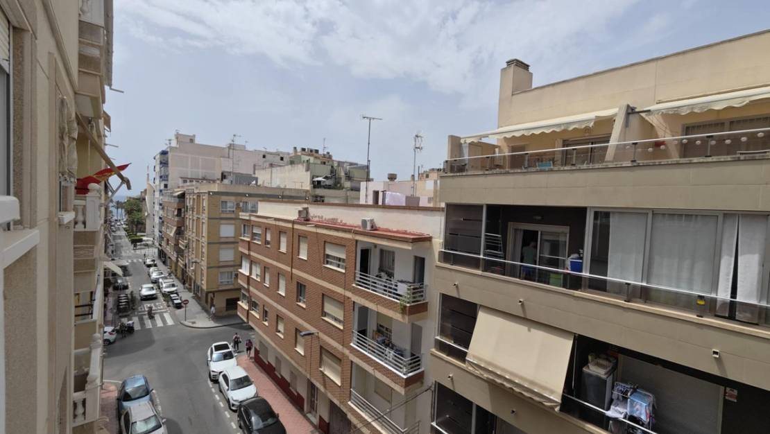 Sale - Apartment - Torrevieja - Torrevieja Centro