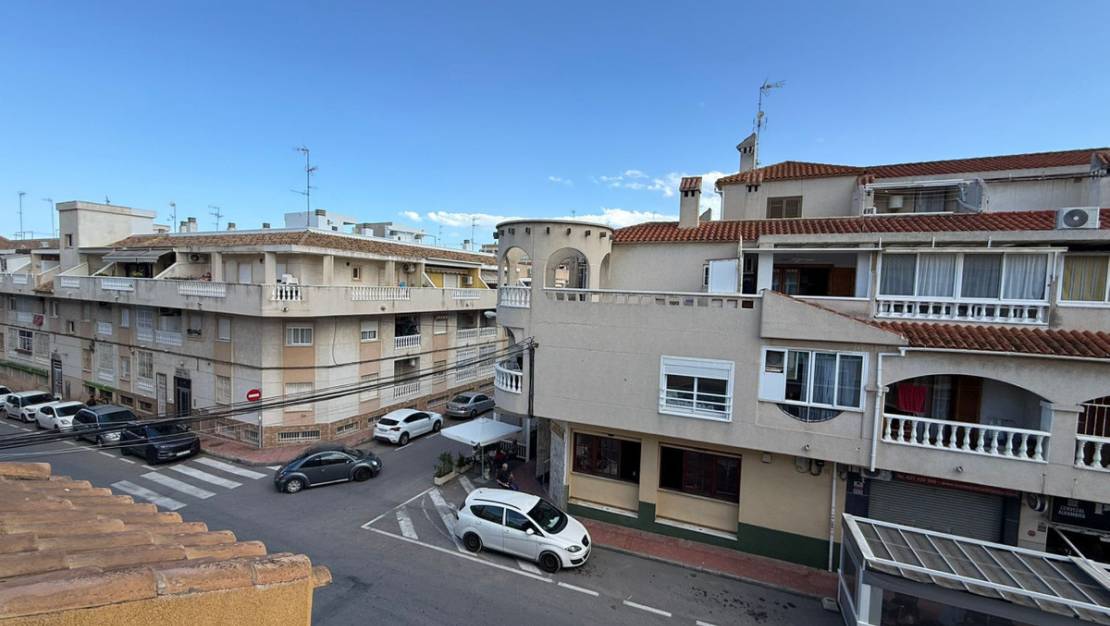 Sale - Apartment - Torrevieja - Torrevieja Centro