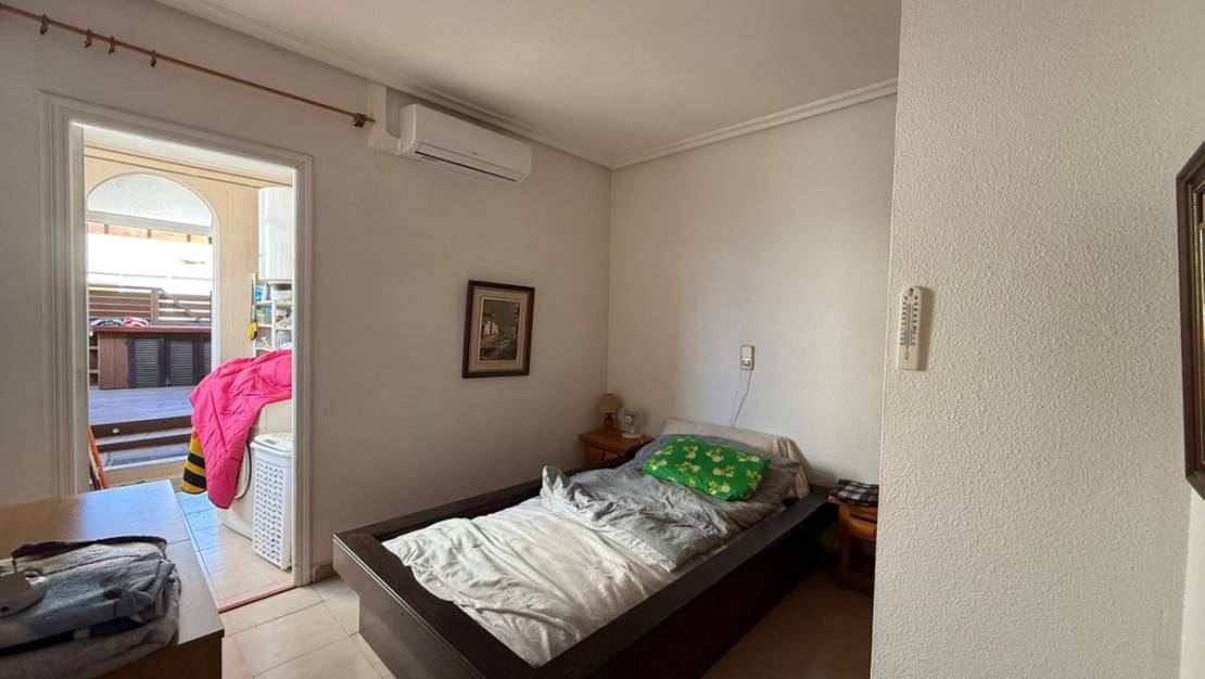 Sale - Apartment - Torrevieja - Torrevieja Centro
