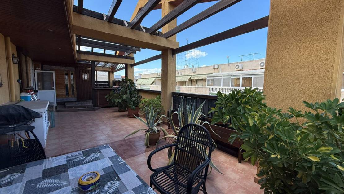 Sale - Apartment - Torrevieja - Torrevieja Centro