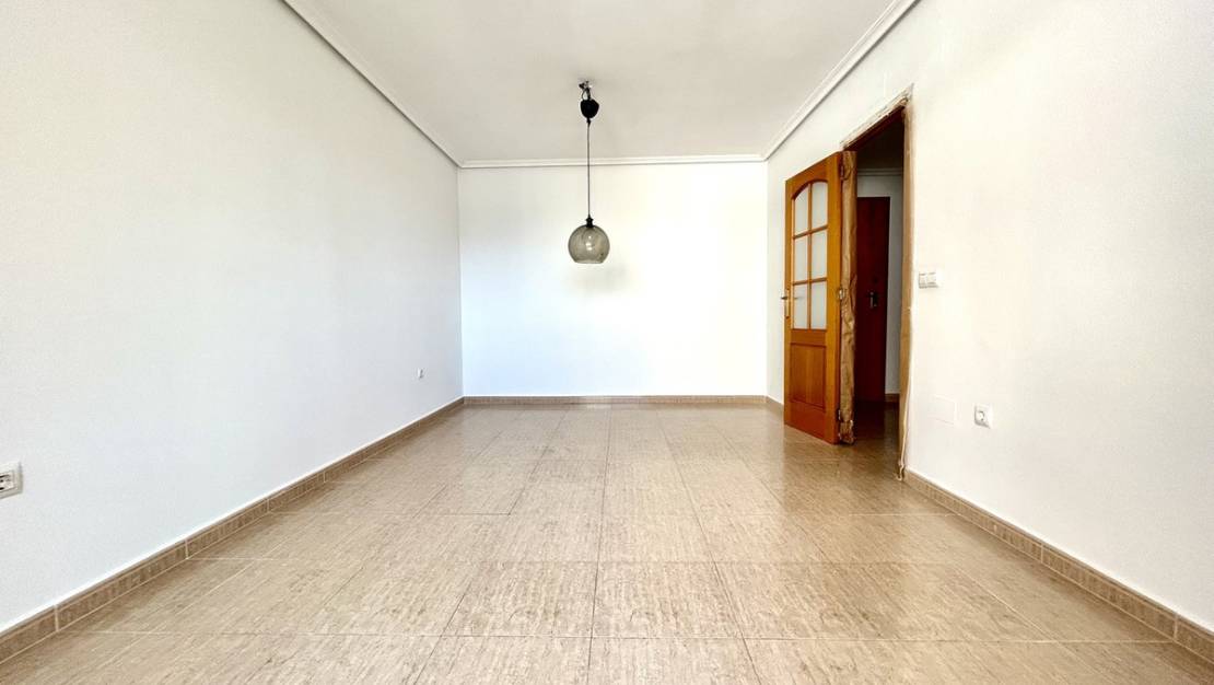 Sale - Apartment - Torrevieja - Torrevieja Centro