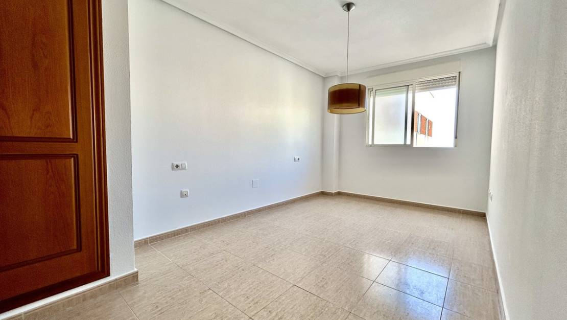 Sale - Apartment - Torrevieja - Torrevieja Centro
