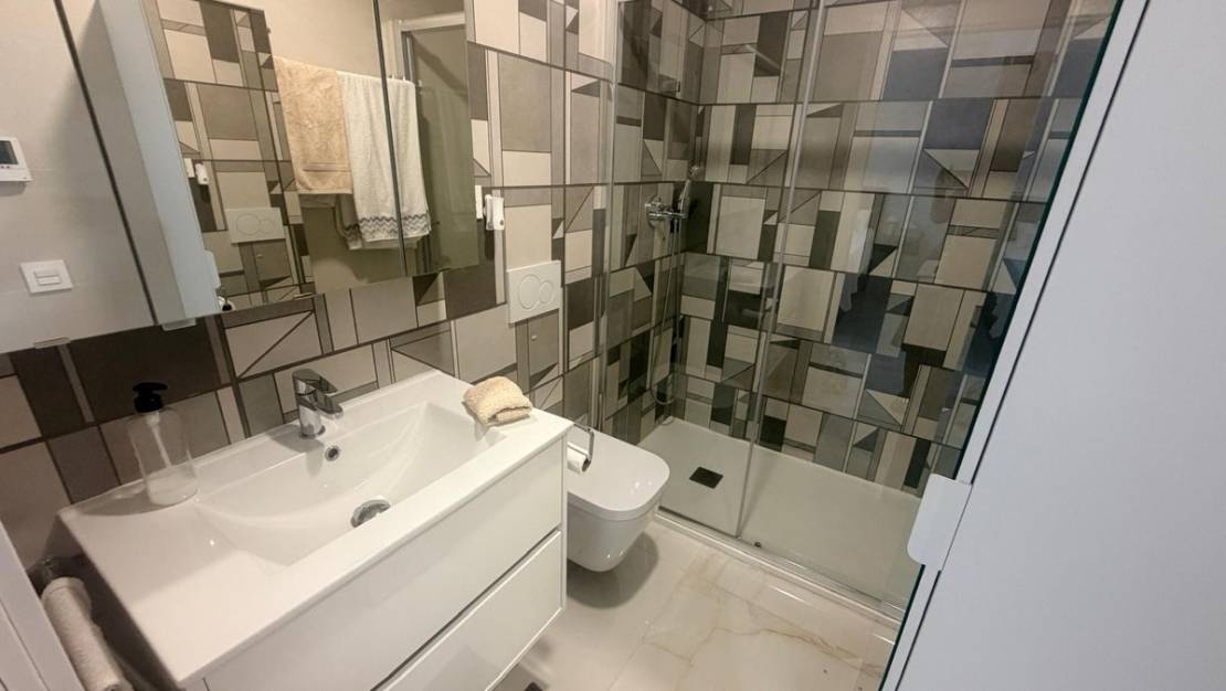 Sale - Apartment - Torrevieja - Torrevieja Centro