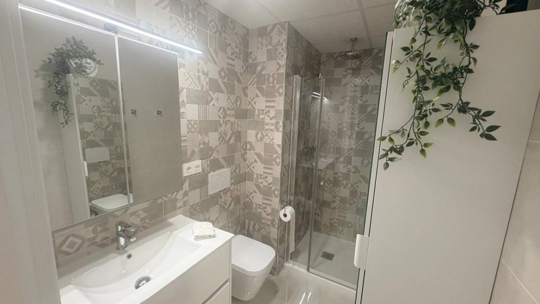 Sale - Apartment - Torrevieja - Torrevieja Centro