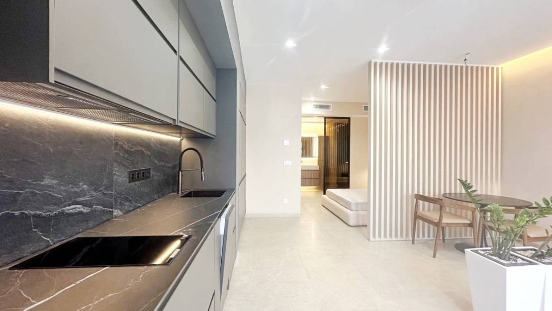 Sale - Apartment - Torrevieja - Torrevieja Centro