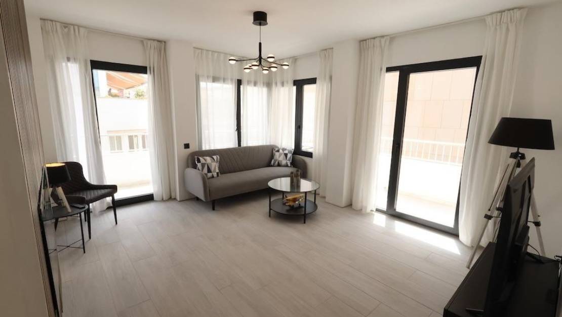 Sale - Apartment - Torrevieja - Torrevieja Centro