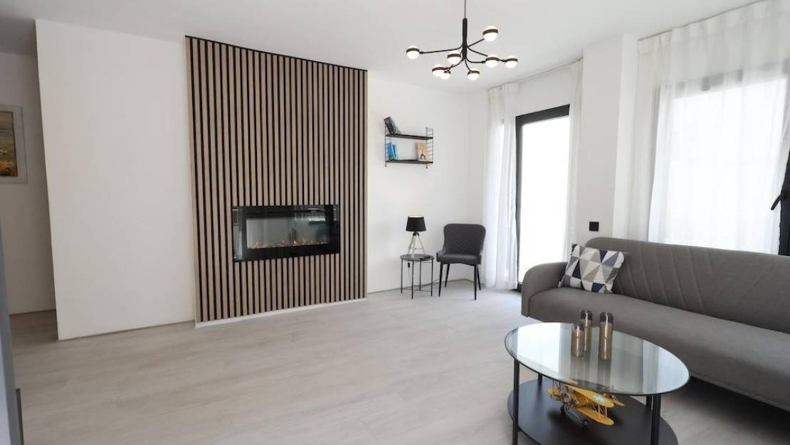 Sale - Apartment - Torrevieja - Torrevieja Centro