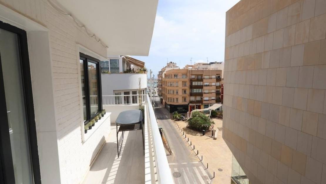 Sale - Apartment - Torrevieja - Torrevieja Centro