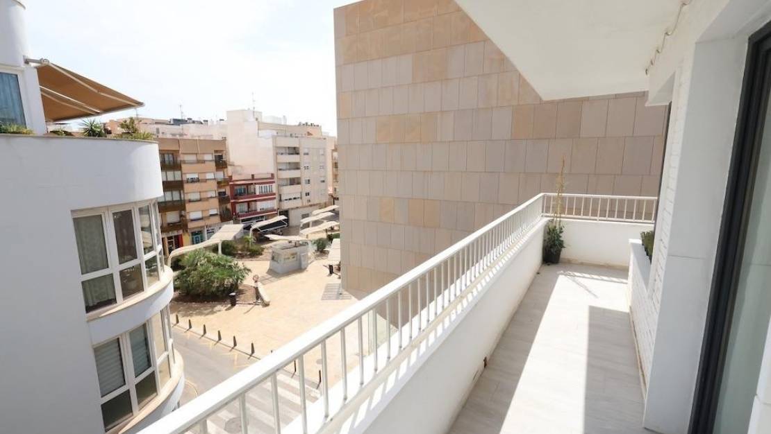 Sale - Apartment - Torrevieja - Torrevieja Centro