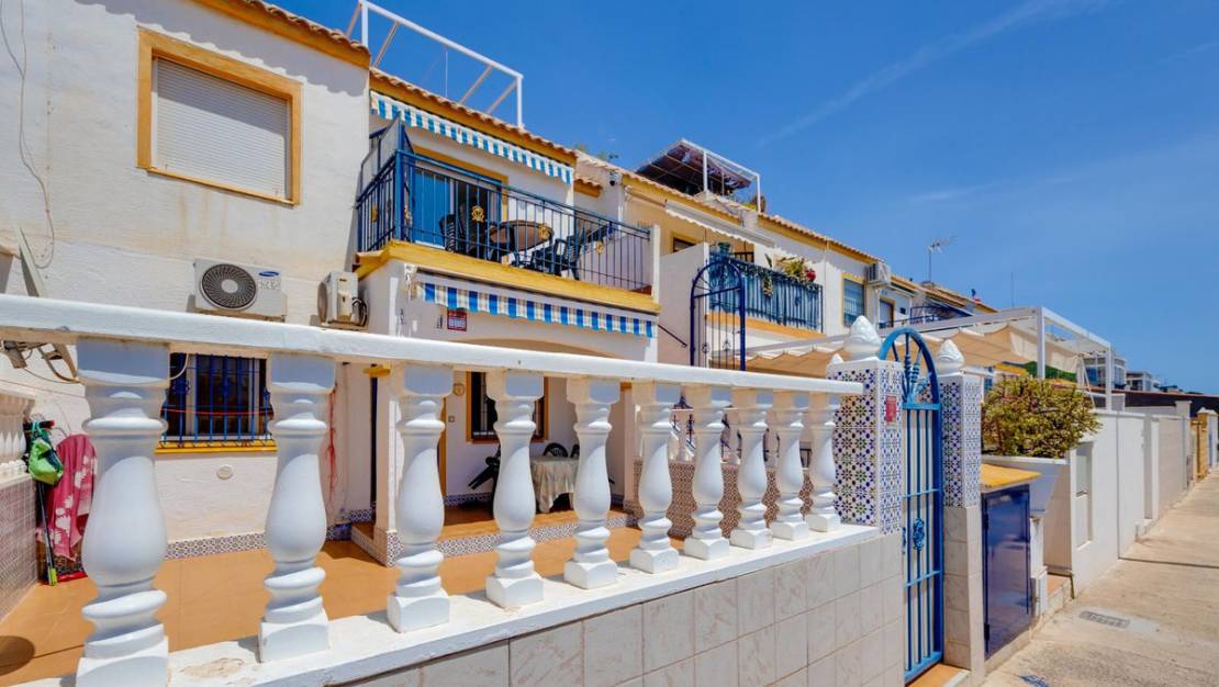 Sale - Apartment - Torrevieja - Torrevieja Centro