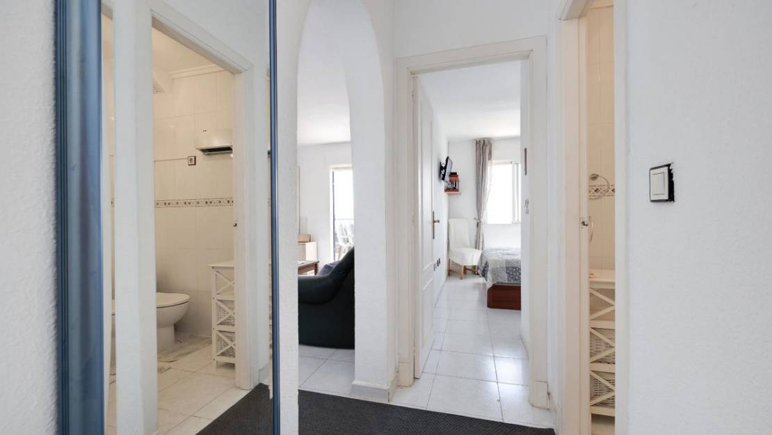 Sale - Apartment - Torrevieja - Torrevieja Centro