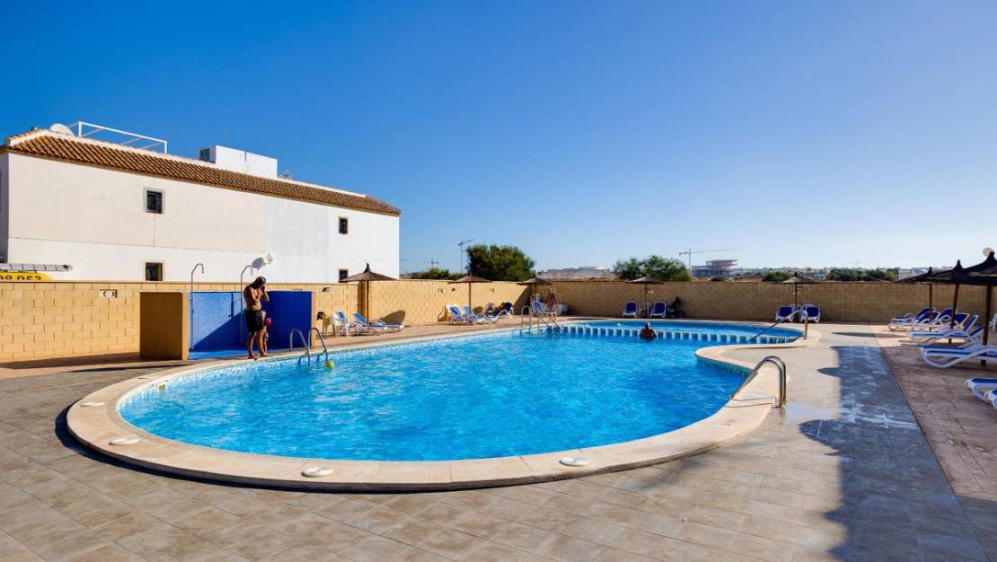 Sale - Apartment - Torrevieja - Torrevieja Centro