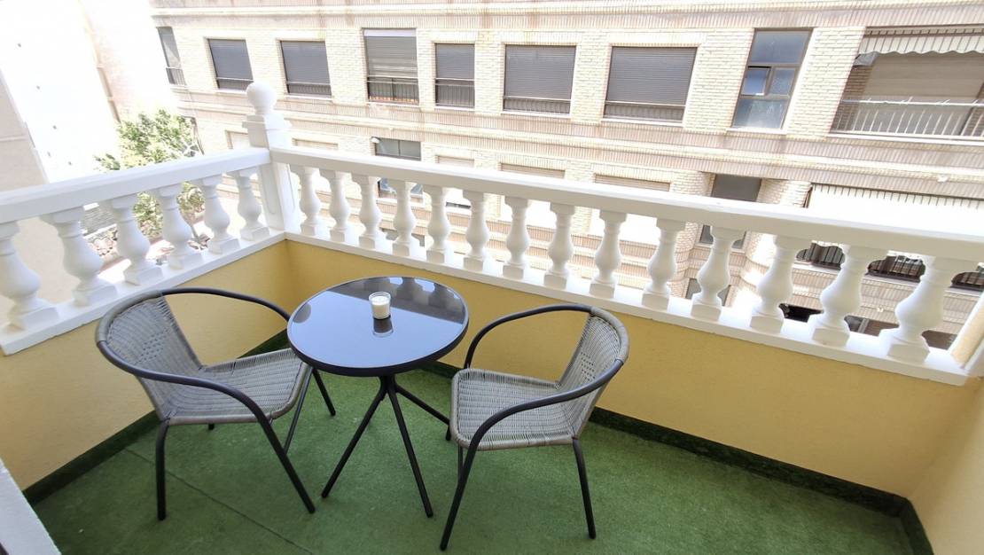 Sale - Apartment - Torrevieja - Torrevieja Centro