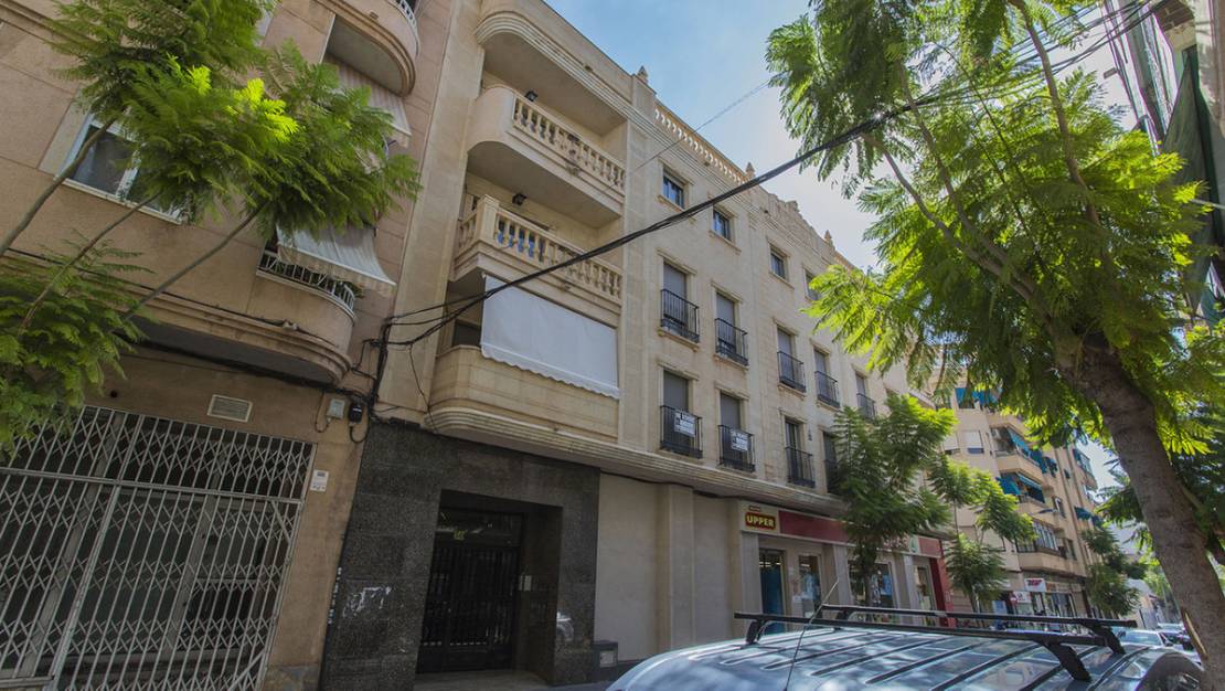 Sale - Apartment - Torrevieja - Torrevieja Centro