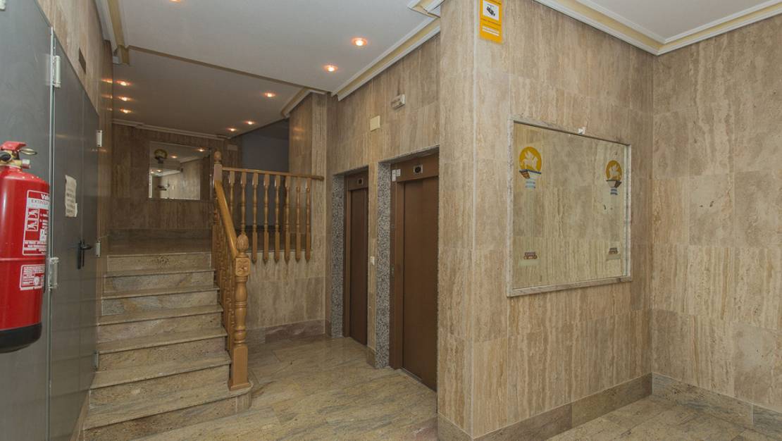 Sale - Apartment - Torrevieja - Torrevieja Centro