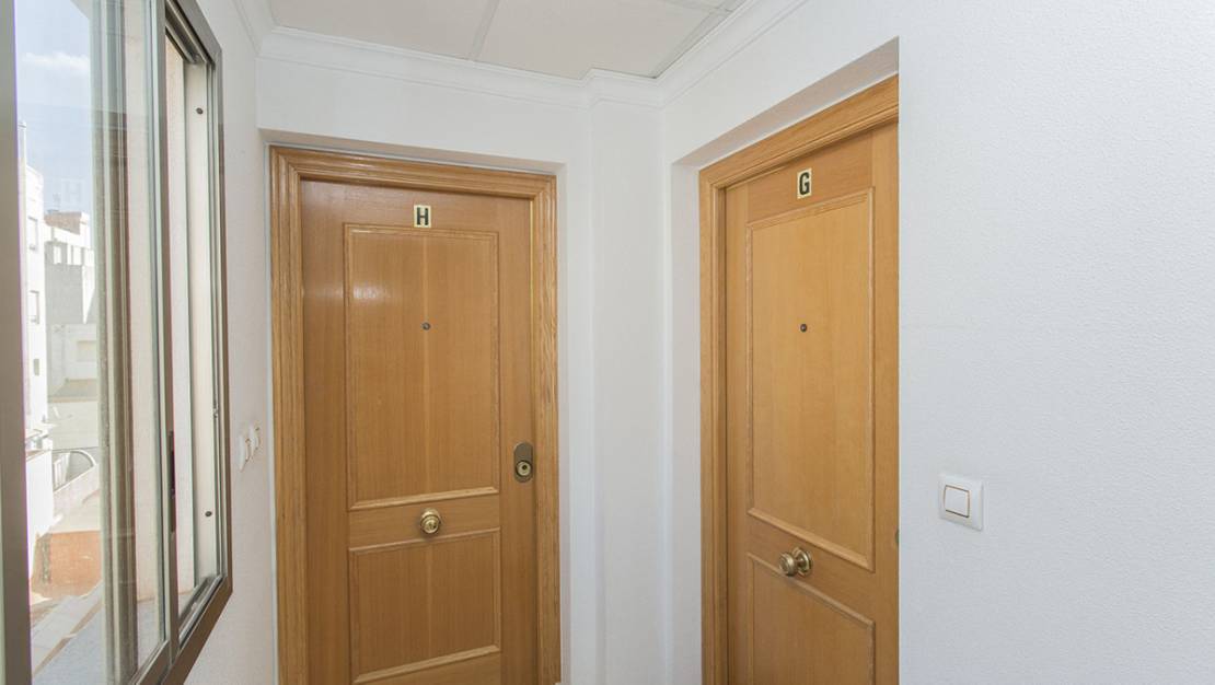 Sale - Apartment - Torrevieja - Torrevieja Centro