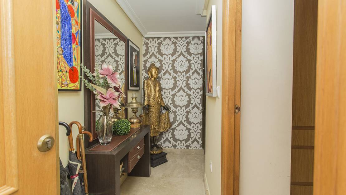 Sale - Apartment - Torrevieja - Torrevieja Centro