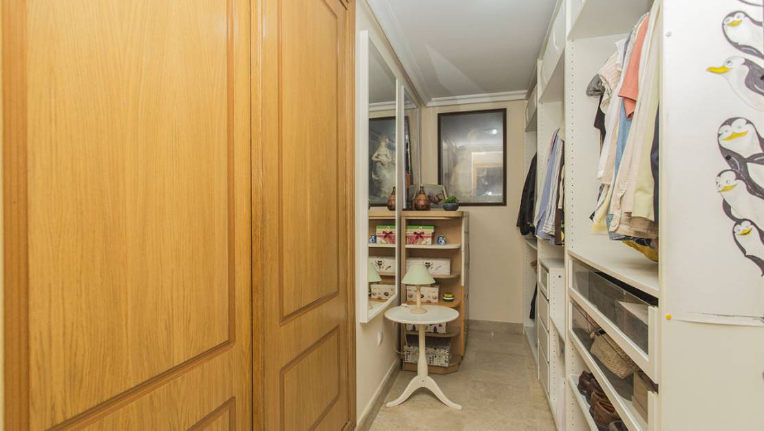 Sale - Apartment - Torrevieja - Torrevieja Centro