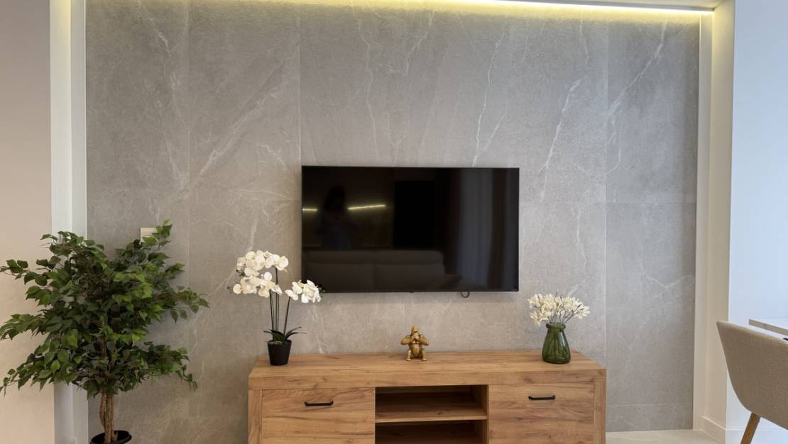 Sale - Apartment - Torrevieja - Torrevieja Centro