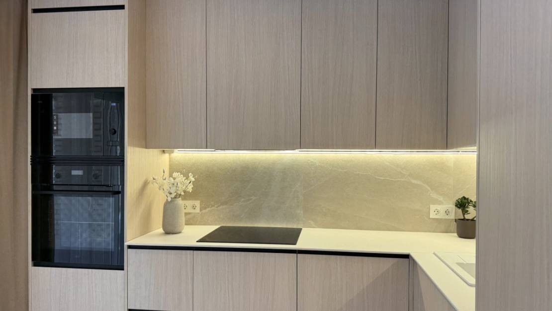 Sale - Apartment - Torrevieja - Torrevieja Centro