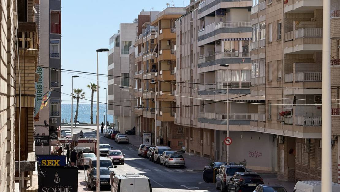 Sale - Apartment - Torrevieja - Torrevieja Centro