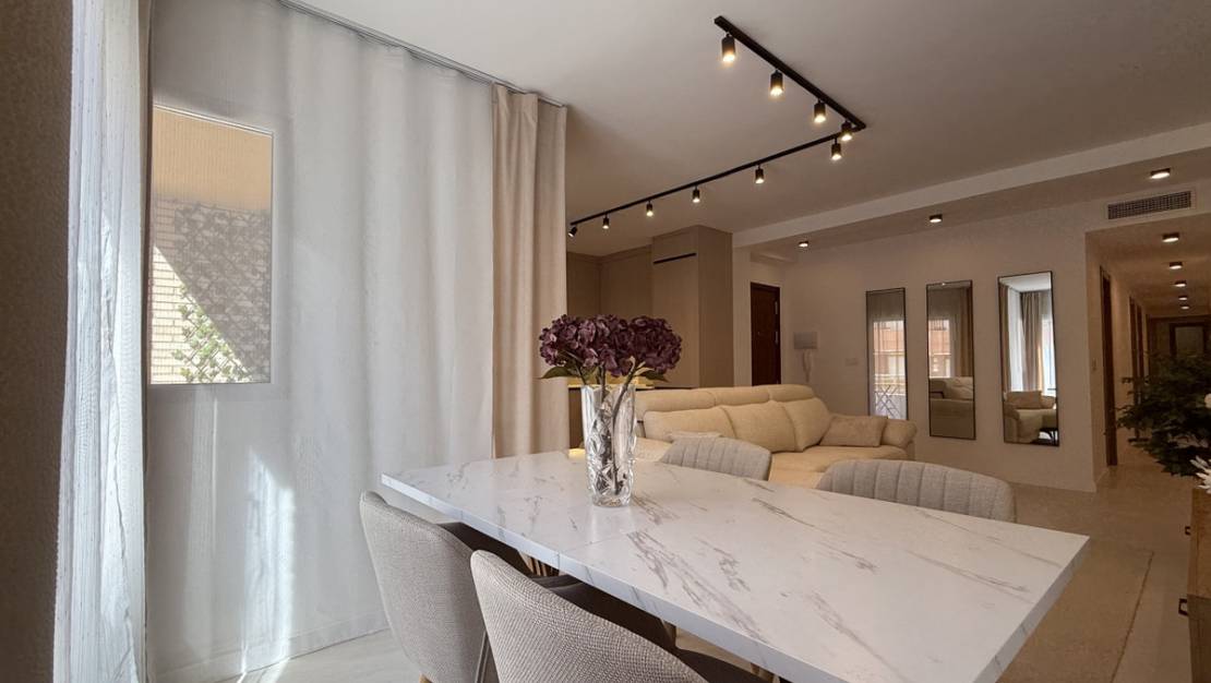 Sale - Apartment - Torrevieja - Torrevieja Centro
