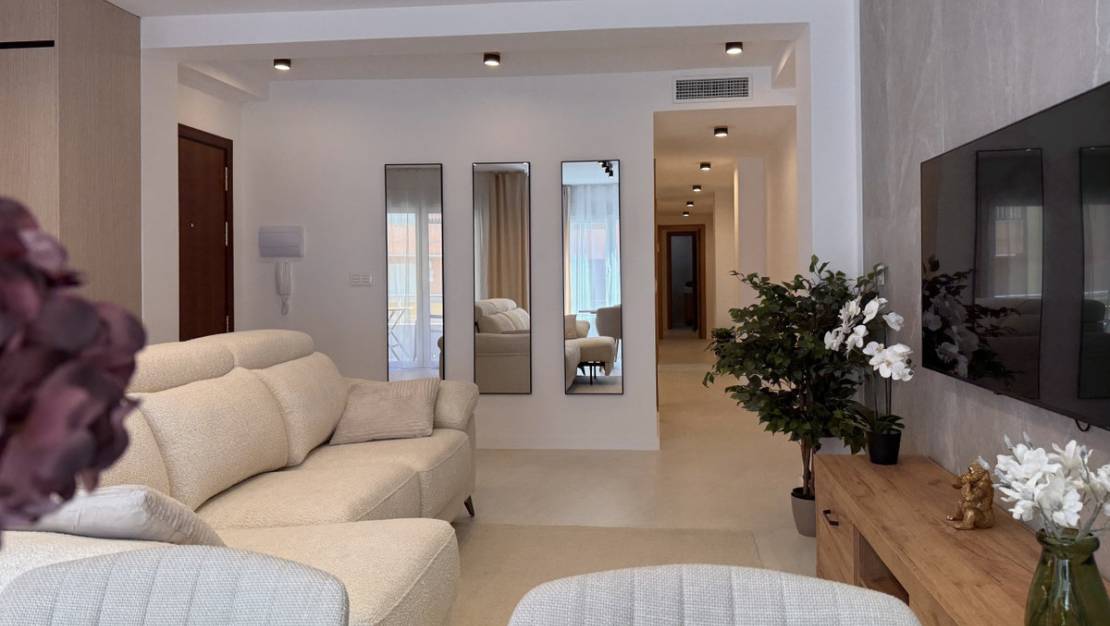 Sale - Apartment - Torrevieja - Torrevieja Centro